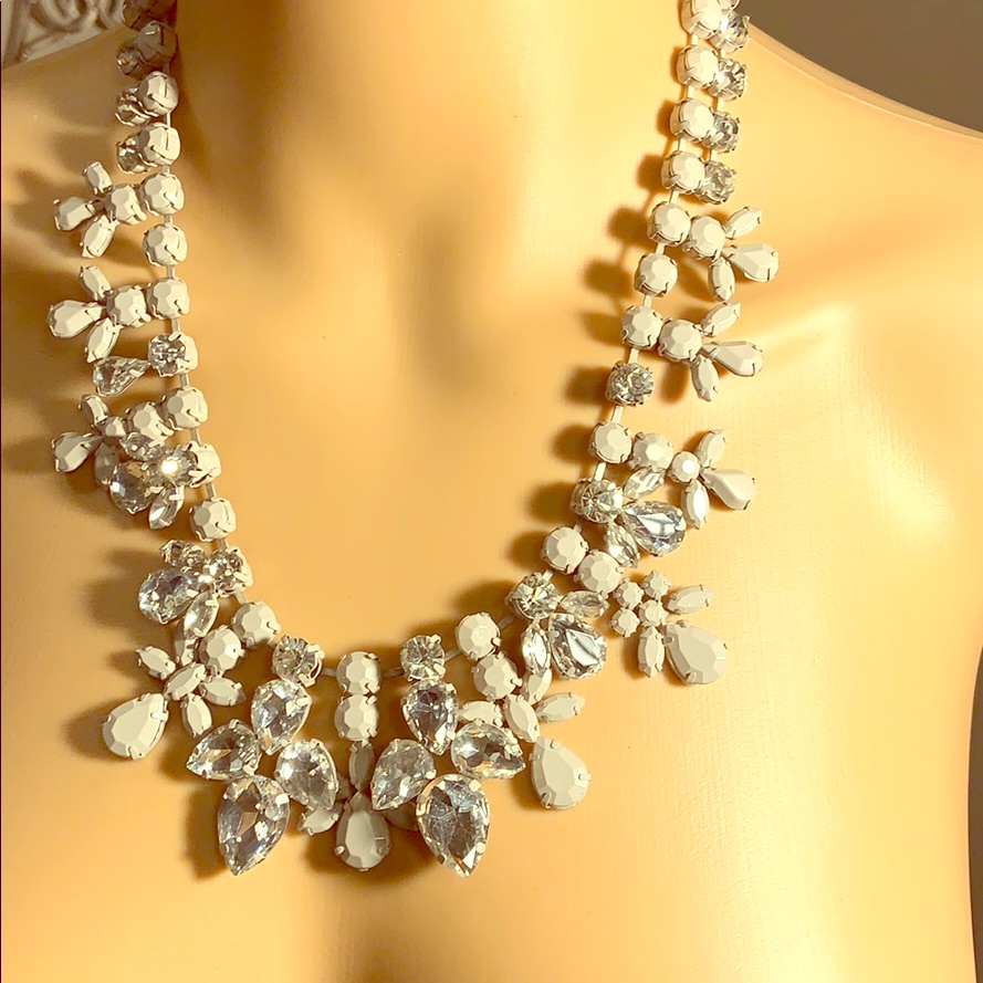 Statement Necklace 10$